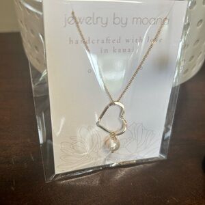 Made in Hawaii 14k gold filled hammered heart necklace w/ pink freshwater Pearl